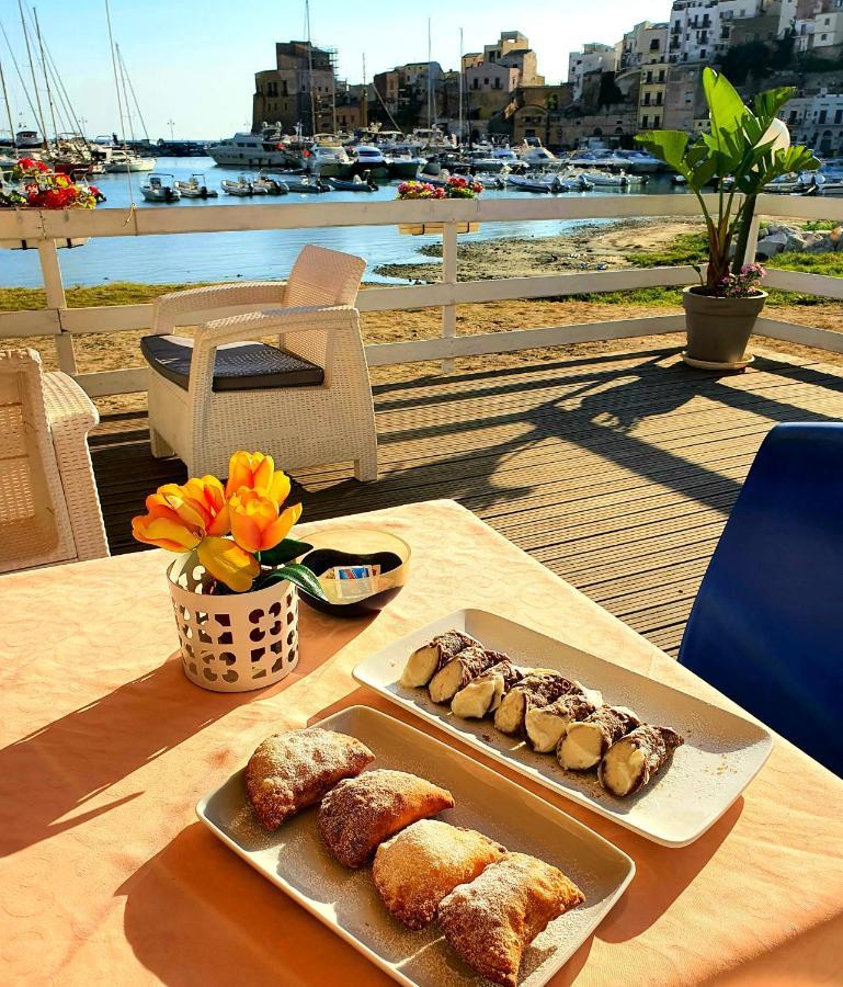 Hotel Cala Marina Кастелламмаре-дель-Гольфо Екстер'єр фото